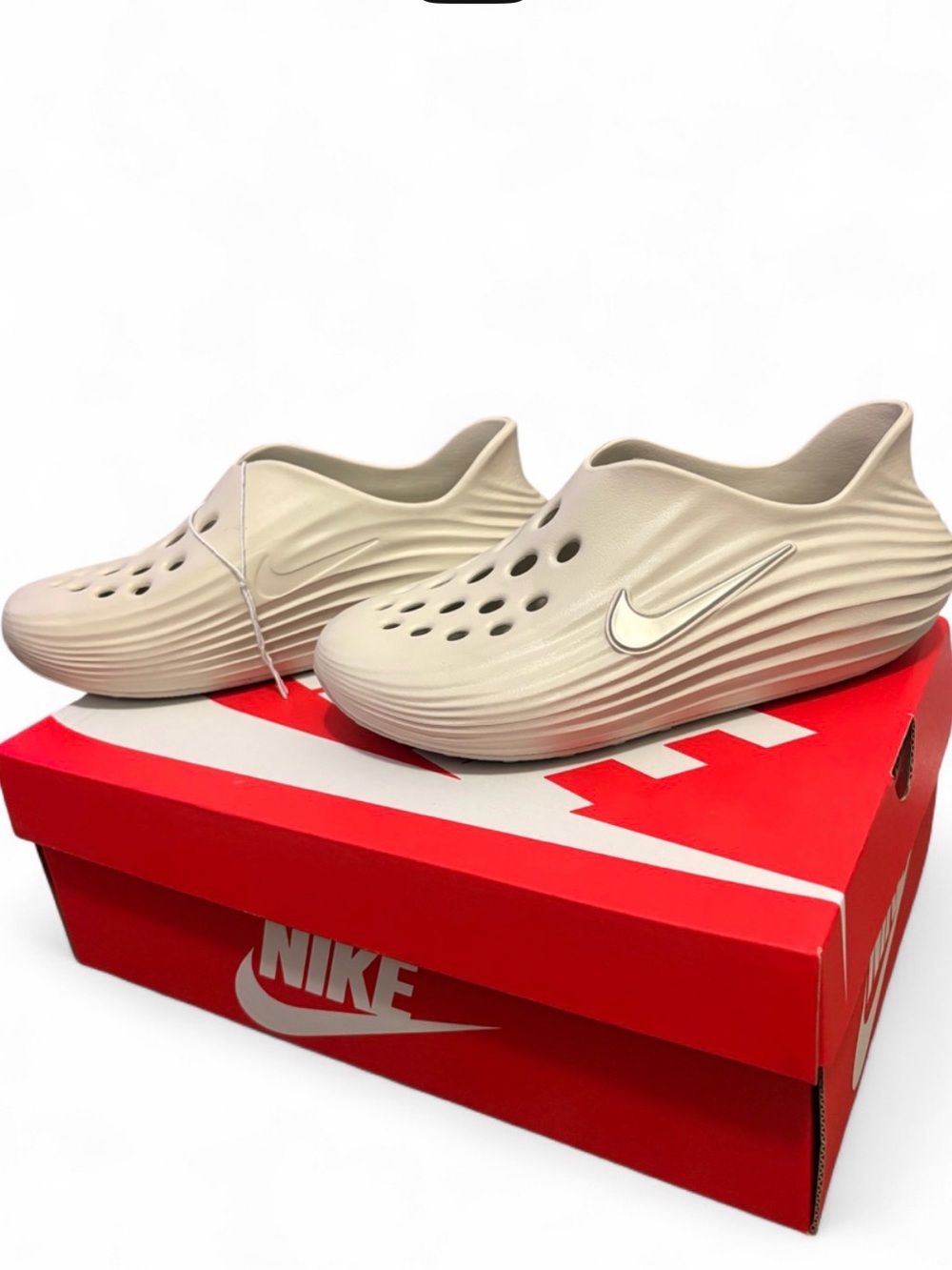 Nike ReactX Rejuven8